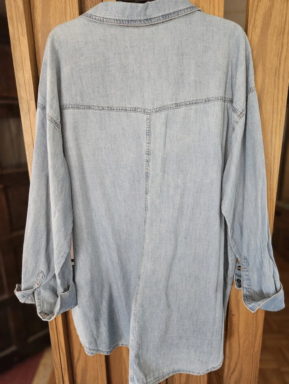 NWT SOFIA Sz XXL (20) Light Wash Denim Button-Up Shirt - Picture 2 of 3